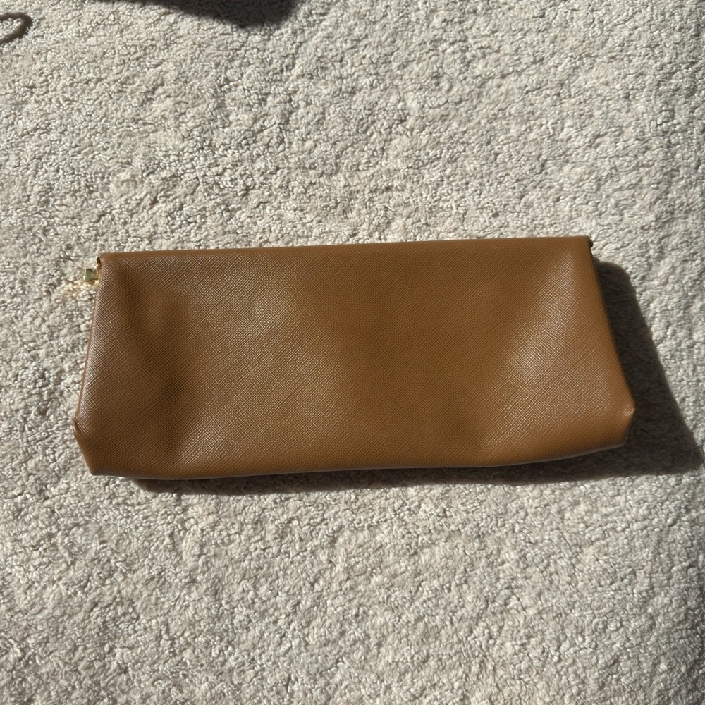 Prada Tan Leather Pouch with Gold Logo - Picture 4 of 9